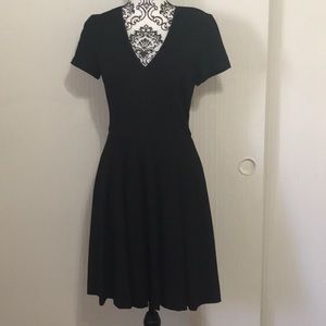Banana Republic LBD size 6 stretch fir flare dress